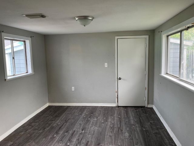 1507 W 5th Street, Freeport, TX 77541