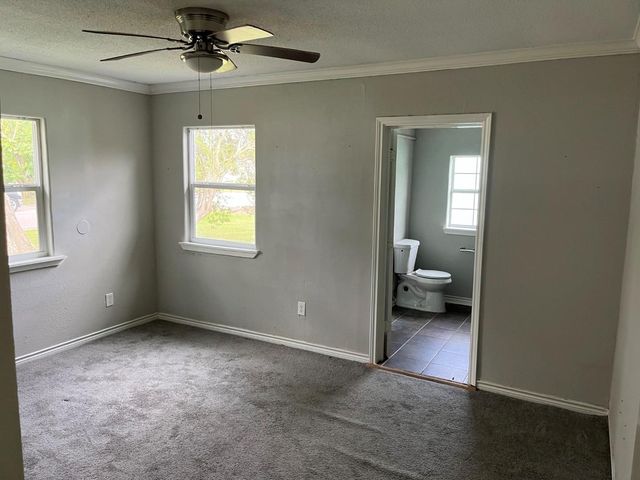 1507 W 5th Street, Freeport, TX 77541