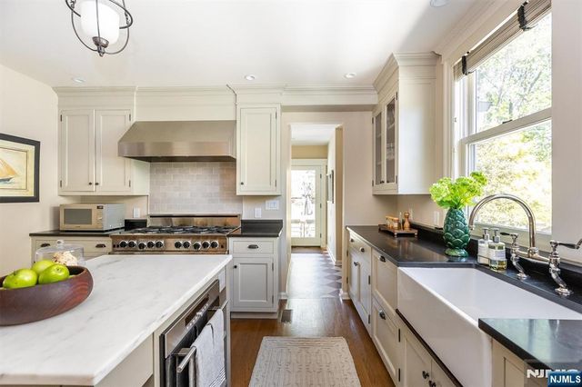 76 Edgemont Road, Montclair, NJ 07043