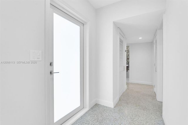 2 NW 89th St, El Portal, FL 33150