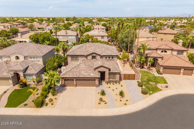 1550 E Saratoga Court, Gilbert, AZ 85296