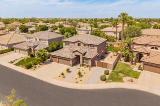 1550 E Saratoga Court, Gilbert, AZ 85296