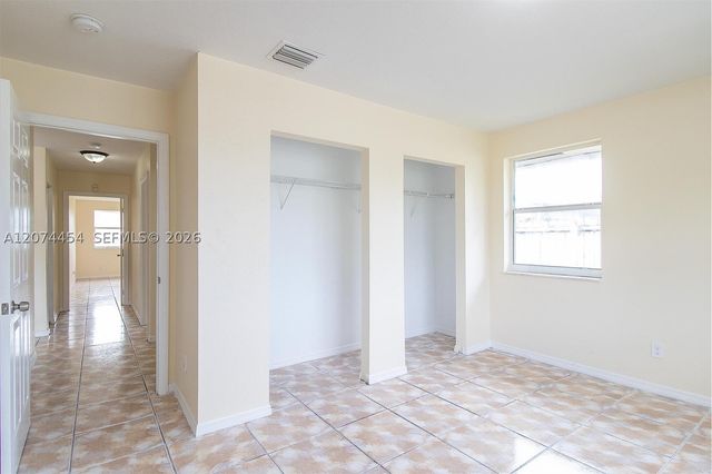 455 NW 14th St, Florida City, FL 33034