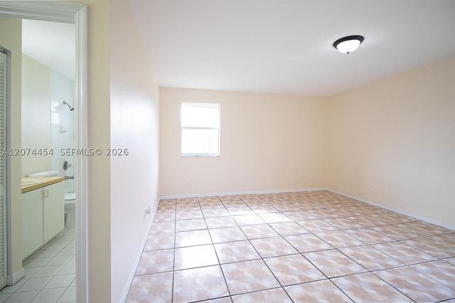 455 NW 14th St, Florida City, FL 33034