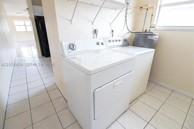 455 NW 14th St, Florida City, FL 33034