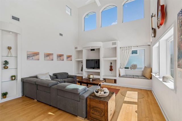 874 BAY POINT DRIVE, Madeira Beach, FL 33708