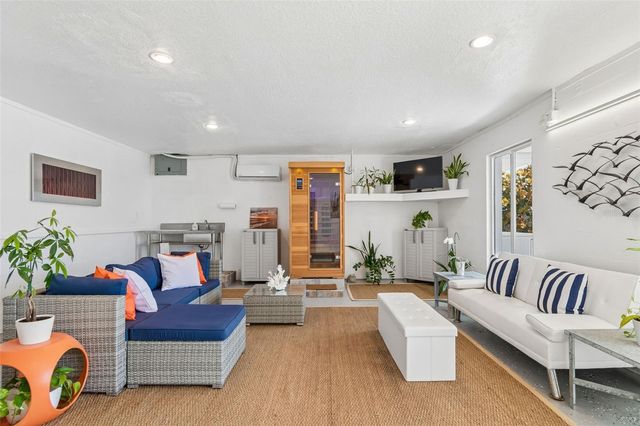 874 BAY POINT DRIVE, Madeira Beach, FL 33708