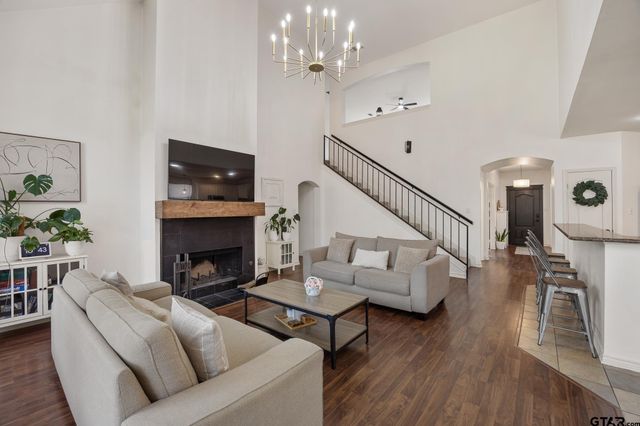 310 Rosebrook Cir, Whitehouse, TX 75791