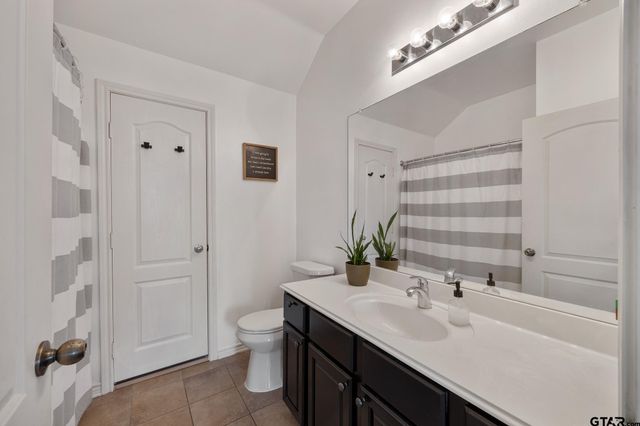 310 Rosebrook Cir, Whitehouse, TX 75791