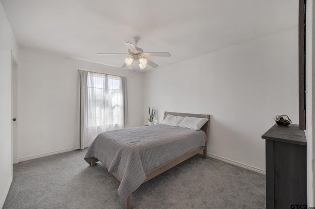 310 Rosebrook Cir, Whitehouse, TX 75791