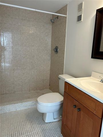 1673 Bay Rd 306, Miami Beach, FL 33139