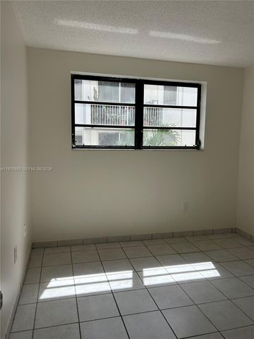 1673 Bay Rd 306, Miami Beach, FL 33139