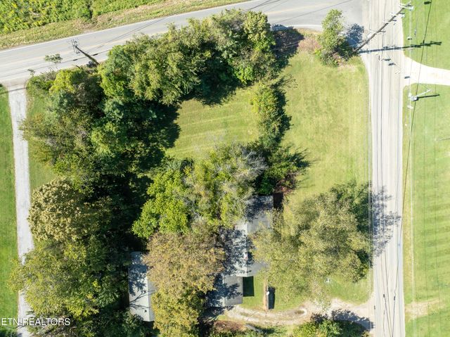 7120 Ball Camp Pike, Knoxville, TN 37931