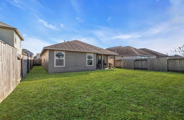 3419 Hollow Mist Drive, Texas City, TX 77591