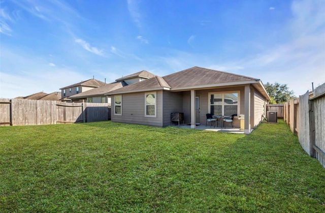 3419 Hollow Mist Drive, Texas City, TX 77591