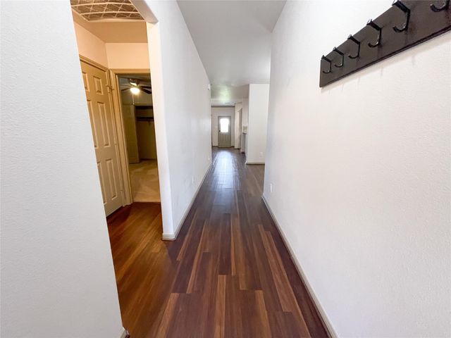 3419 Hollow Mist Drive, Texas City, TX 77591