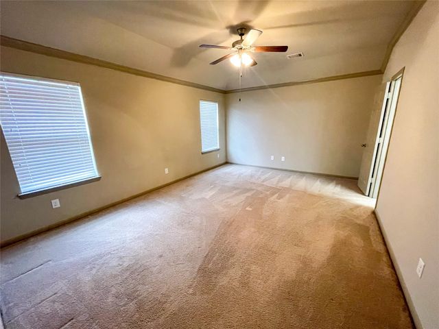 3419 Hollow Mist Drive, Texas City, TX 77591