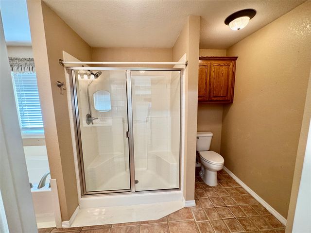 204 Bluebonnet Lane, Waxahachie, TX 75165