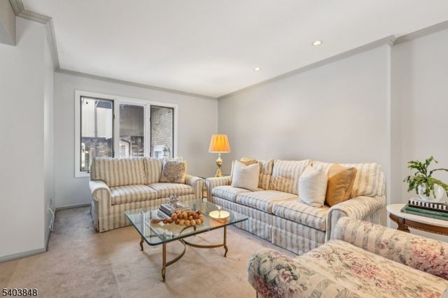 70 River Rd C3, Clifton City, NJ 07014