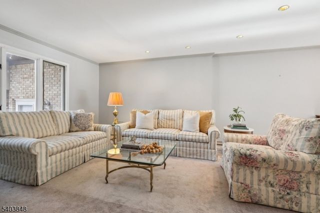 70 River Rd C3, Clifton City, NJ 07014