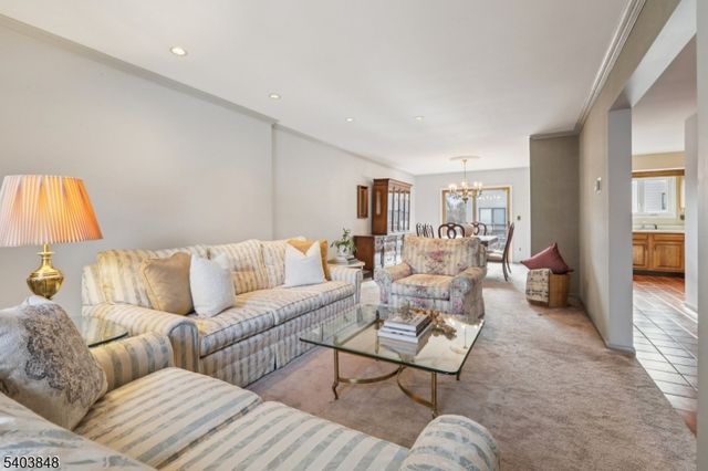 70 River Rd C3, Clifton City, NJ 07014