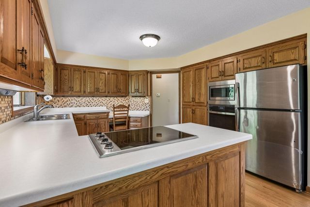 10416 Briar Circle, Bloomington, MN 55437