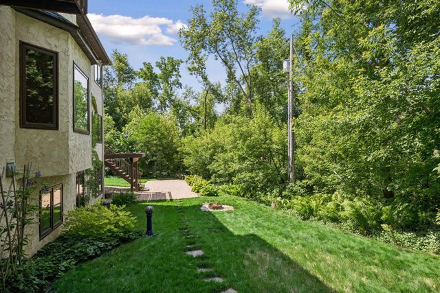 10416 Briar Circle, Bloomington, MN 55437