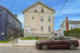 54 Jefferson Avenue, Pawtucket, RI 02860