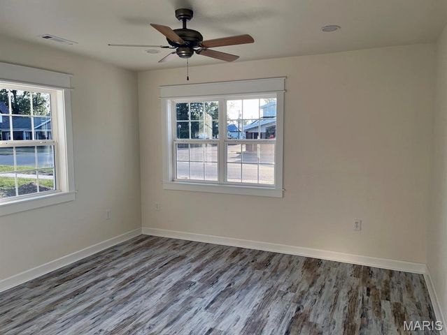 121 S Poplar, Dexter, MO 63841