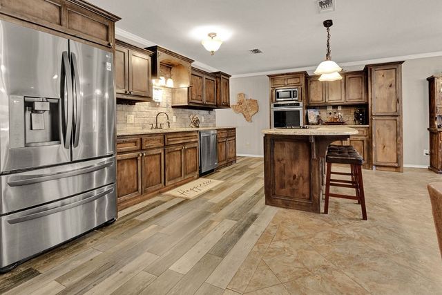 640 Northgate Drive, Hideaway, TX 75771