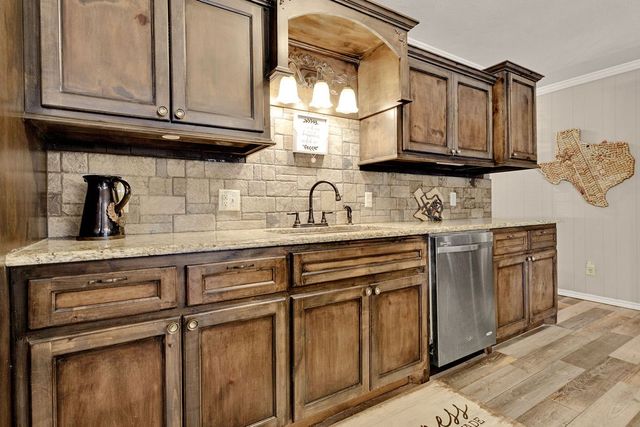 640 Northgate Drive, Hideaway, TX 75771
