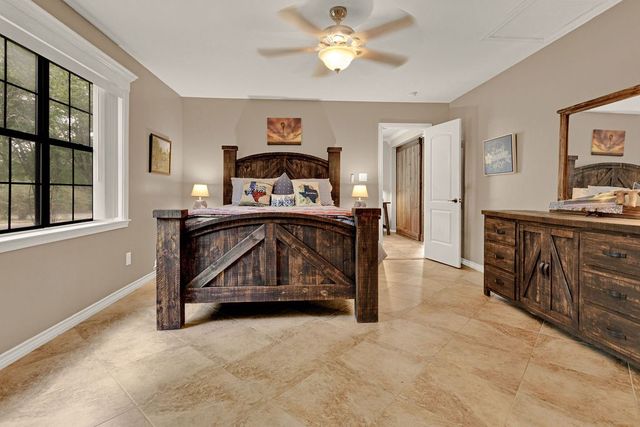 640 Northgate Drive, Hideaway, TX 75771