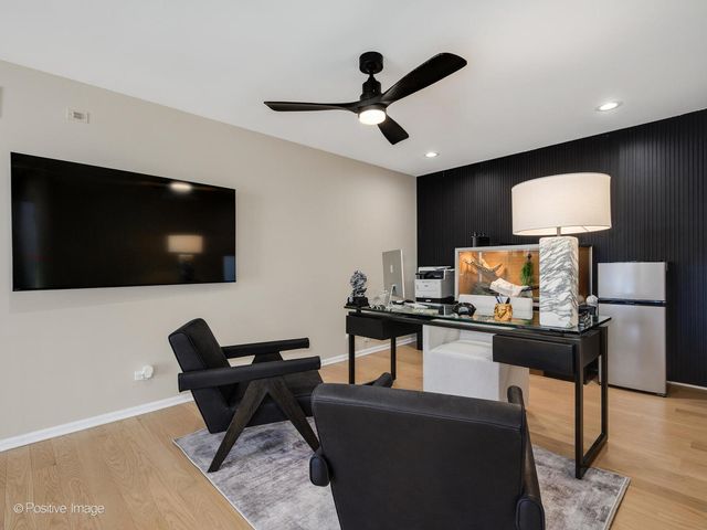 2535 Stonebridge Lane, Northbrook, IL 60062