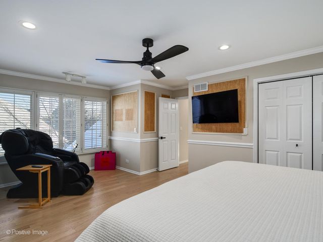 2535 Stonebridge Lane, Northbrook, IL 60062