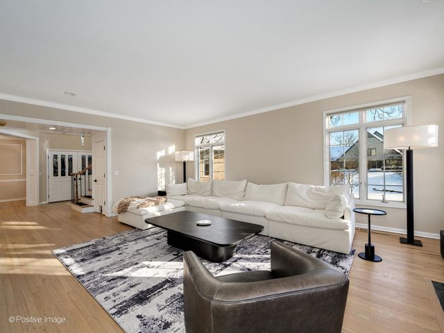 2535 Stonebridge Lane, Northbrook, IL 60062