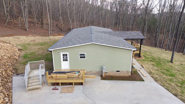 6435 Back Valley Road, Evensville, TN 37332