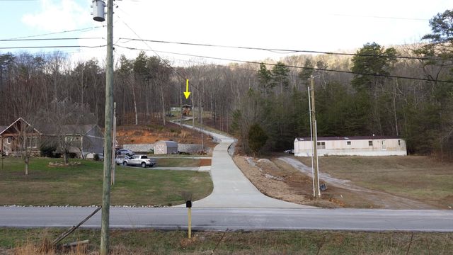 6435 Back Valley Road, Evensville, TN 37332