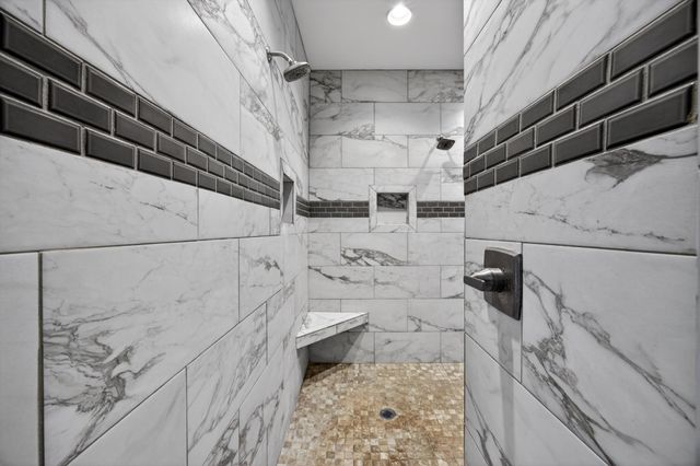 404 Canyon Springs Drive, Hixson, TN 37343