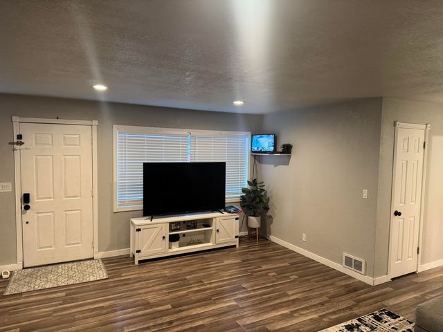 3267 Hope Street, Klamath Falls, OR 97603