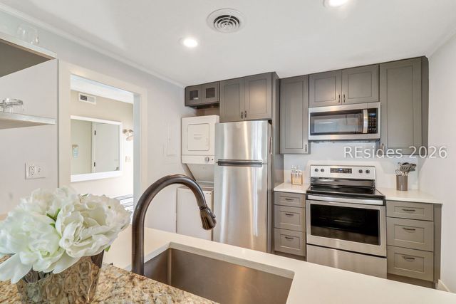 45 Queens Folly Rd Apt 624, Hilton Head Island, SC 29928