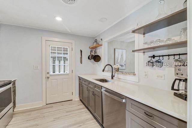 45 Queens Folly Rd Apt 624, Hilton Head Island, SC 29928