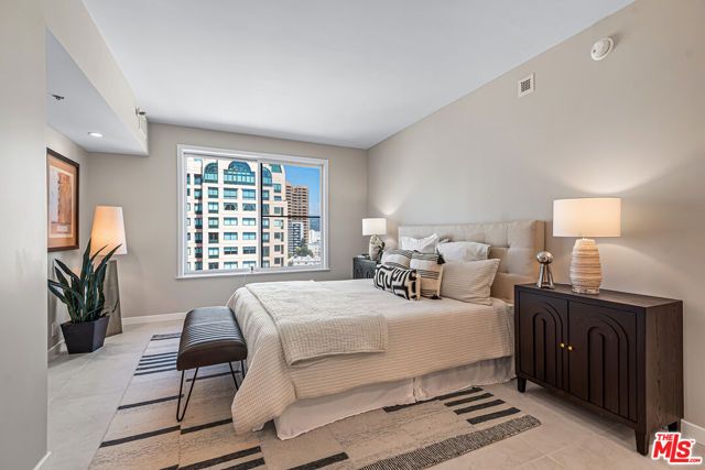 10550 Wilshire Boulevard 1204, Los Angeles, CA 90024