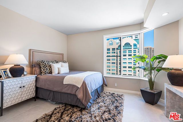 10550 Wilshire Boulevard 1204, Los Angeles, CA 90024