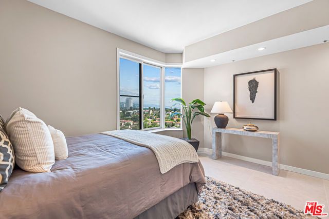 10550 Wilshire Boulevard 1204, Los Angeles, CA 90024