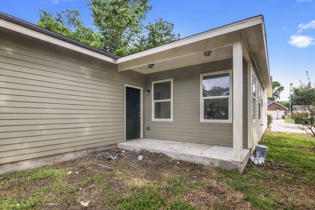 3618 Rockingham Street, Houston, TX 77051