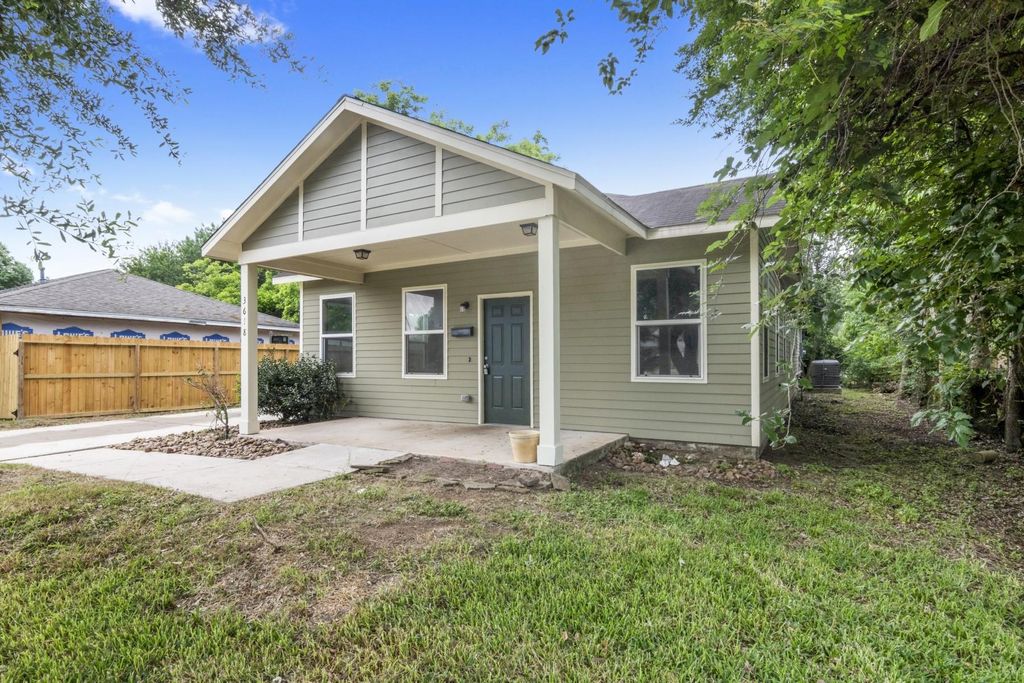 3618 Rockingham Street, Houston, TX 77051