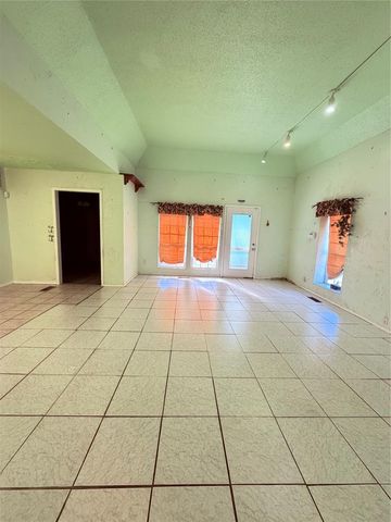 4056 NW 36th Street, Oklahoma City, OK 73112