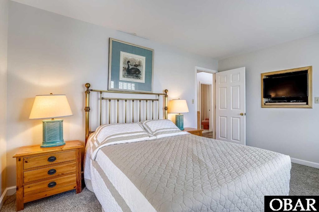 Image 19 of property listing at 102 Ships Watch Drive Lot #1, Duck, NC 27949