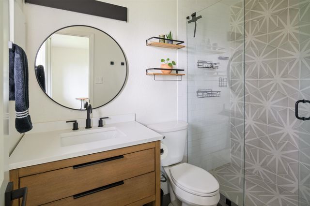 304 Skyloop DR, Austin, TX 78745