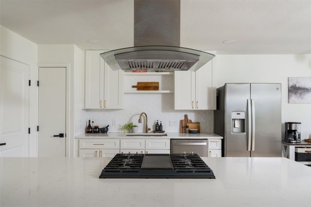 304 Skyloop DR, Austin, TX 78745